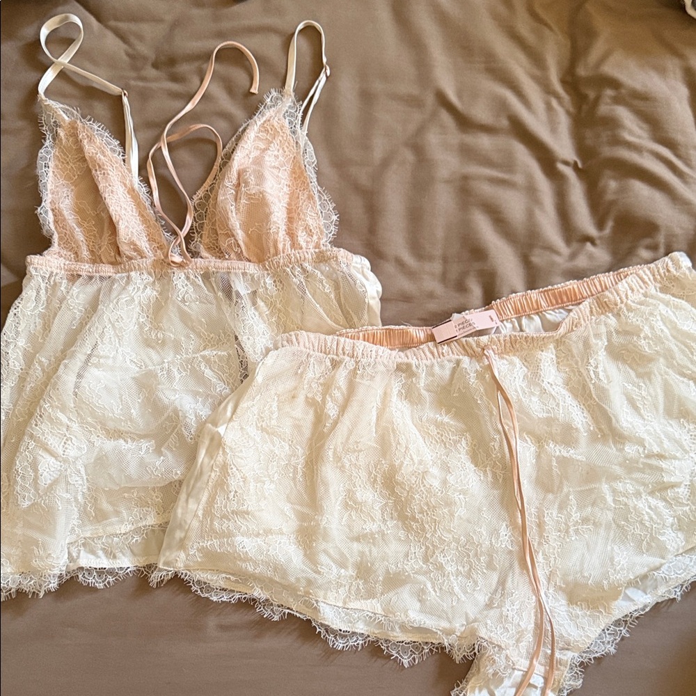 Victoria Secret Lace Lingerie 2 Piece
